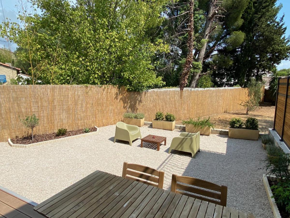 Bel Appartement Avec Terrasse Et Beau Jardin Classe 1 Etoile La Ciotat Exterior photo